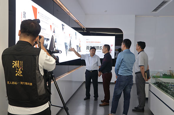 (图13)